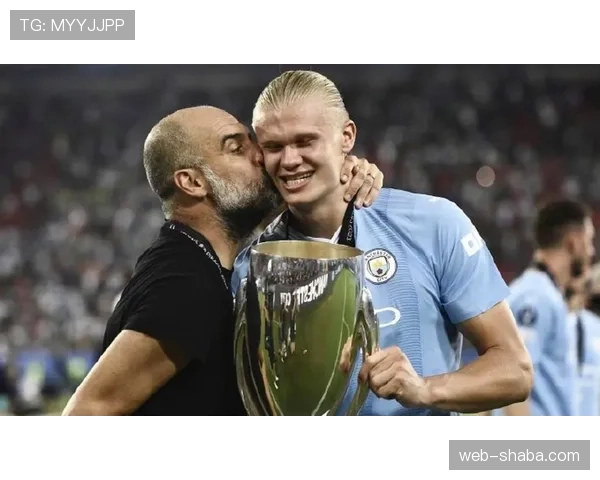 接管禁区的哈兰德本赛季射门较上季更高效压制后防